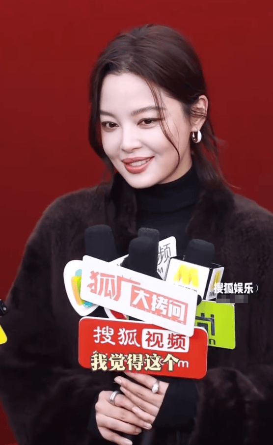 足球外盘在哪里可以买
_辛芷蕾希望任何女性少听建议:没有任何一条建议是真正正确的