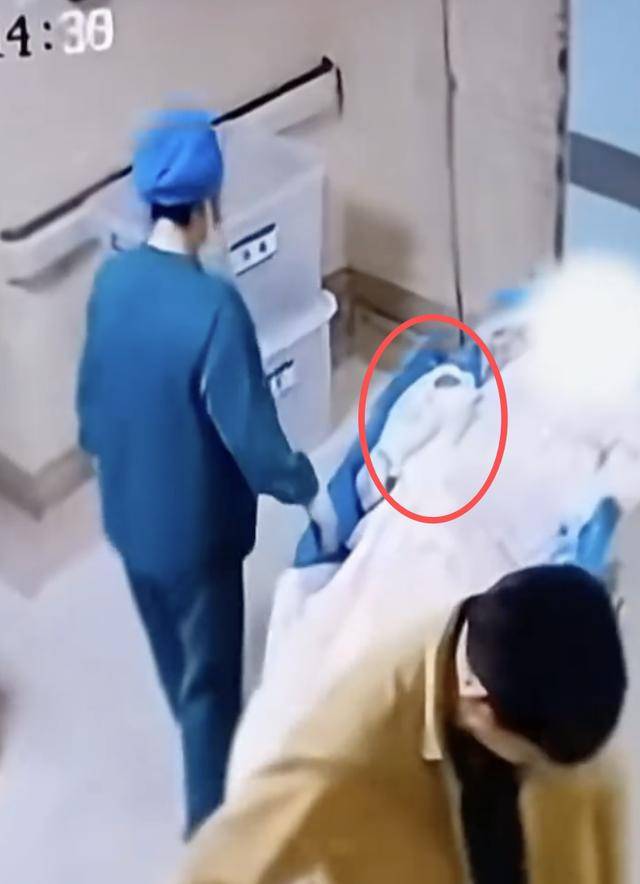 hga050怎么注册
_福建宁德一新生儿转送至病房途中坠落骨折hga050怎么注册
，疑因推车护栏未锁紧，医院：成立工作组处理