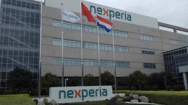 世界杯足球平台出租网场地
_强抢不成世界杯足球平台出租网场地
，荷兰想找代理人接手！没想到，外企直接找上安世中国