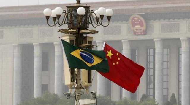 世界杯足球平台出租网场地
_强抢不成世界杯足球平台出租网场地
，荷兰想找代理人接手！没想到，外企直接找上安世中国