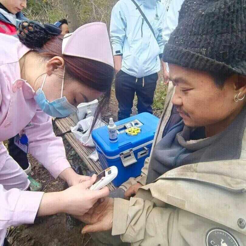 皇冠信用盘账号注册_张家界七星山荒野求生5名选手血钾超标 目前15人没人退赛