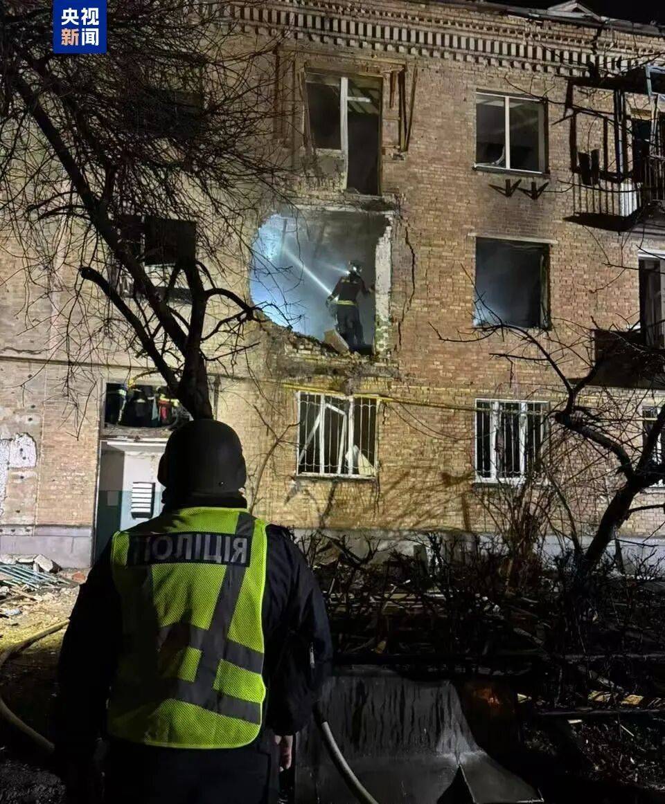 皇冠信用网如何注册_俄乌皇冠信用网如何注册，突发！泽连斯基：俄发射约36枚导弹近600架无人机，致乌3人死亡