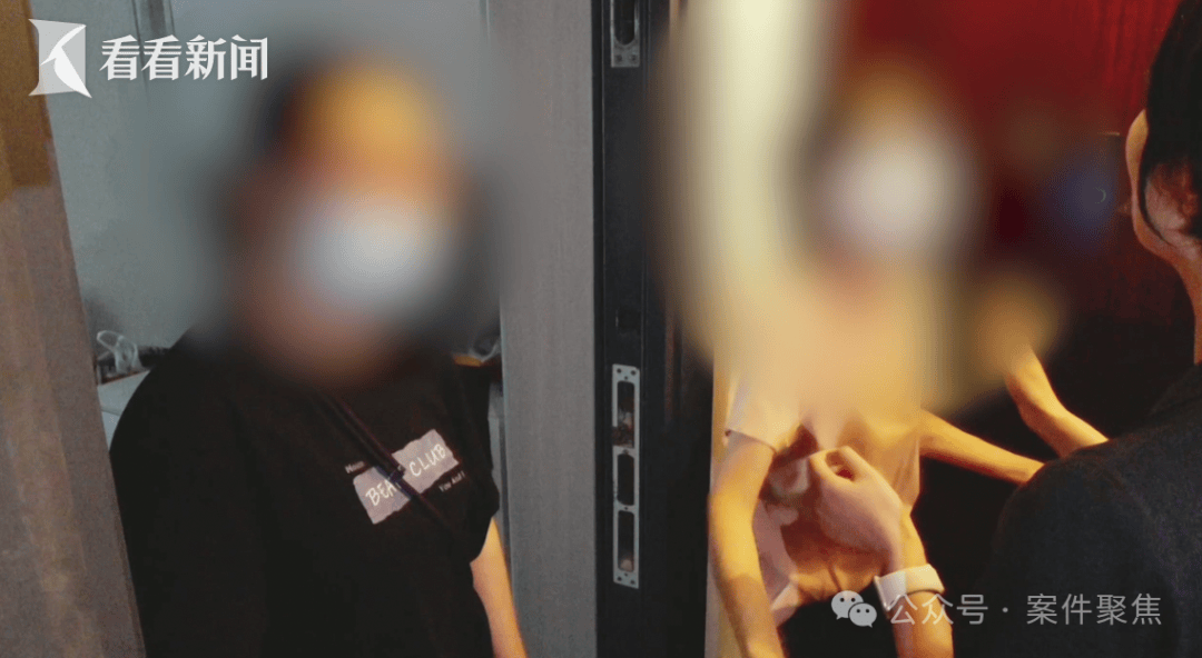 皇冠信用網怎么开通_“我妈都被你逼得心脏病去世了！”上海邻里纠纷酿悲剧皇冠信用網怎么开通，仅仅因为几扇门