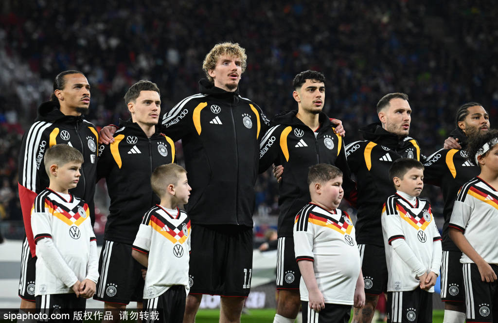 皇冠信用网代理怎么申请
_瓦科夺得中超MVP:山东泰山的“大腿”易主皇冠信用网代理怎么申请
,克雷桑又该何去何从?