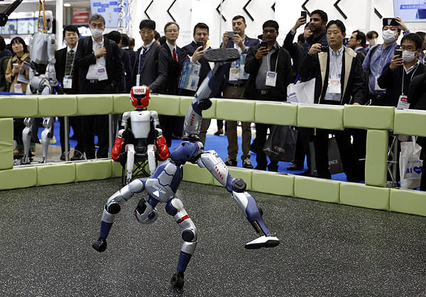 皇冠平台_“工业机器人曾是日本的堡垒皇冠平台，但中国已开始在新轨道上竞争”