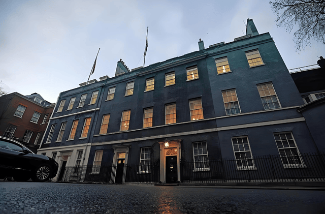 波兰 vs 纽西兰
_最幼稚总统诞生波兰 vs 纽西兰
!英国毫不留情地给了米莱一记响亮的“国际耳光”