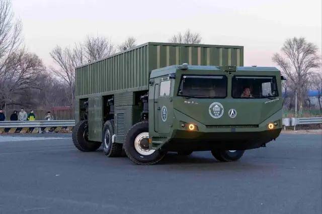 切塞纳vs恩特拉_全球独一份切塞纳vs恩特拉，中国洲际导弹车为啥要“横着走”？这里面真有大讲究