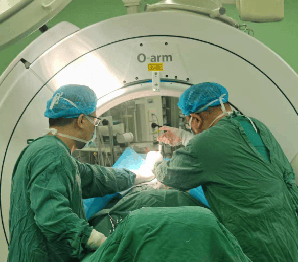 那可恩普拉托姆联vs查英特贺纳比尔
_13岁女孩频繁屁股疼确诊骨癌那可恩普拉托姆联vs查英特贺纳比尔
!或将截掉一侧屁股