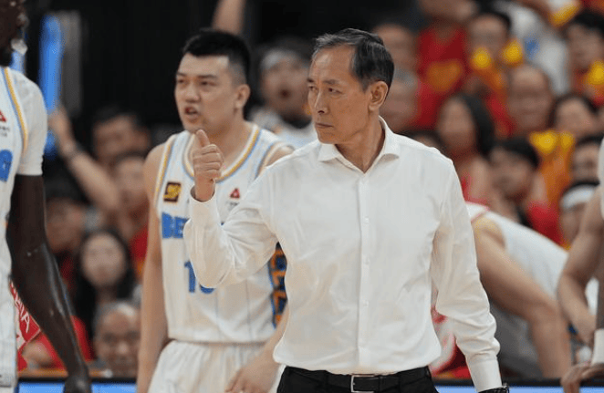 肯塔吉内斯vs祖利拉独立
_分析-再负广厦肯塔吉内斯vs祖利拉独立
!北京输在哪里? 最后一攻让人看不懂