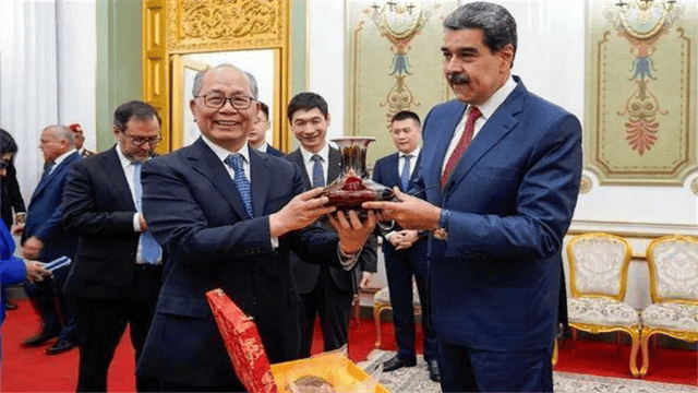 卡马亚vs赫尔辛堡_强掳马杜罗后卡马亚vs赫尔辛堡，特朗普才反应过来，自己闯下一个天大的麻烦